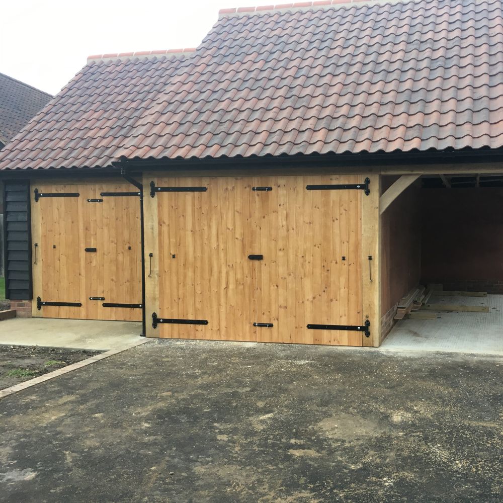 Three bay cart lodge in Suffolk by Buildright Suffolk